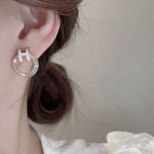 18K Clic H Diamond Earrings