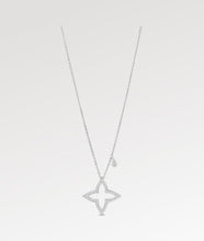 18K Louis Blossom Pendant Necklace