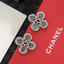 18K CHANEL CC Flower Crystals Earrings