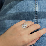 18K T Vinatge Flower Ring