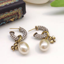 18K CD March Grass Pearl Crystals Earrings