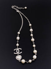 18K Pearls Crystals Necklace