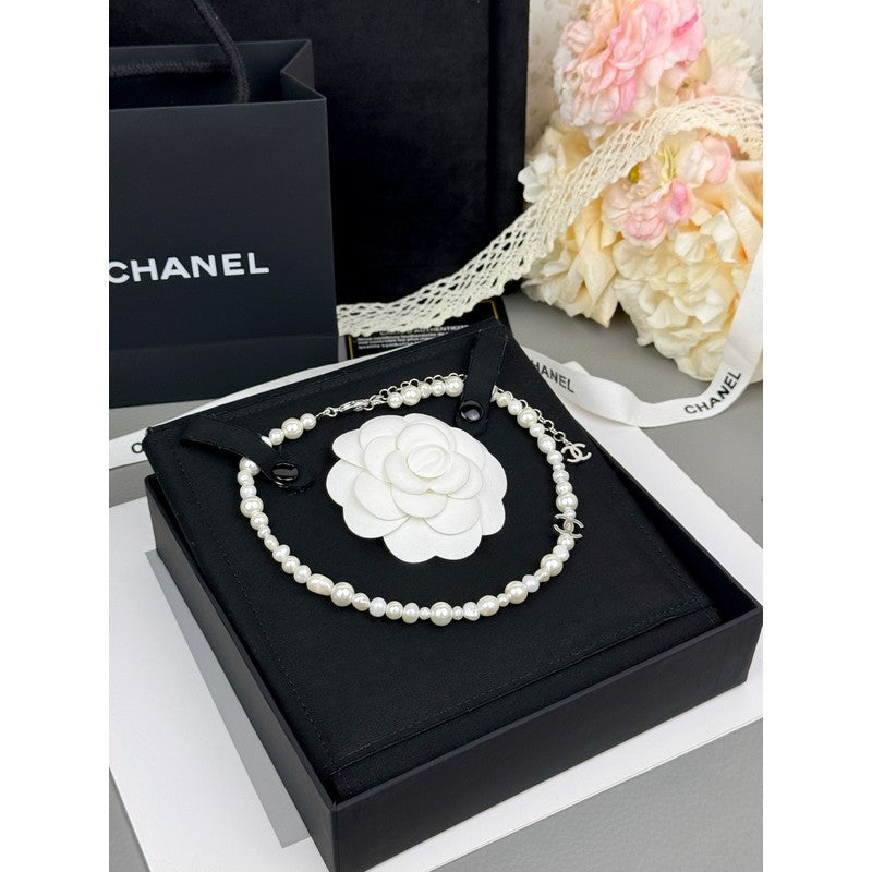 18K CC 26C Choker Pearl Necklace