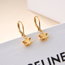 18K Triomphe Solitaire Earrings