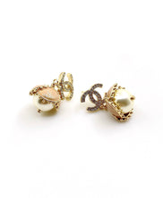 18K CC Flowers Earrings