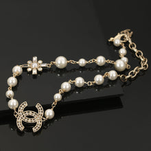 18K CC Flower Pearls Necklace