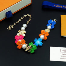 18K Louis Surfin' Flower Bracelet