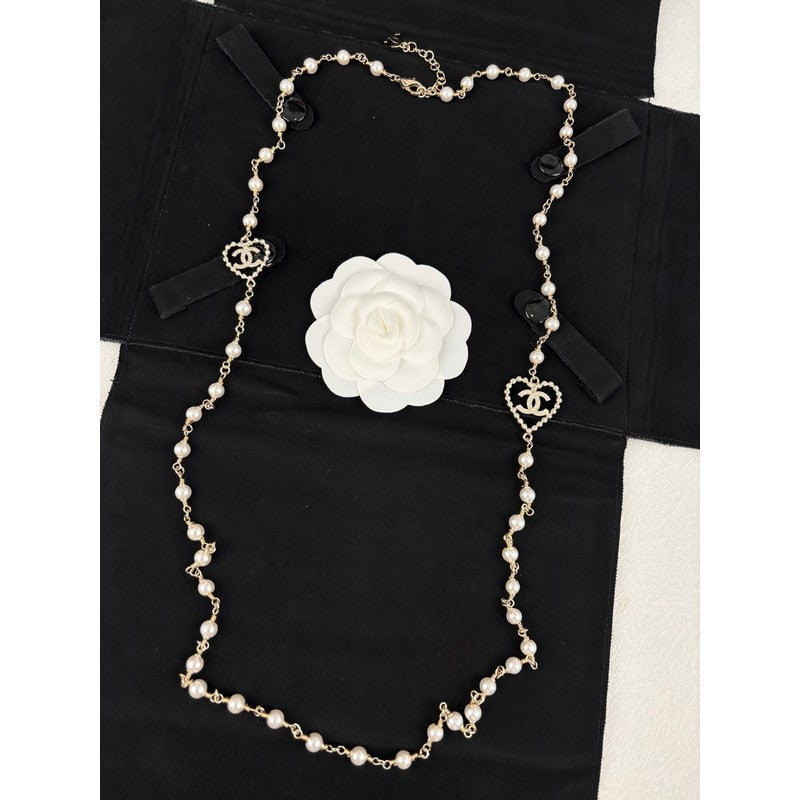 18K CC Heart Long Pearl Necklace