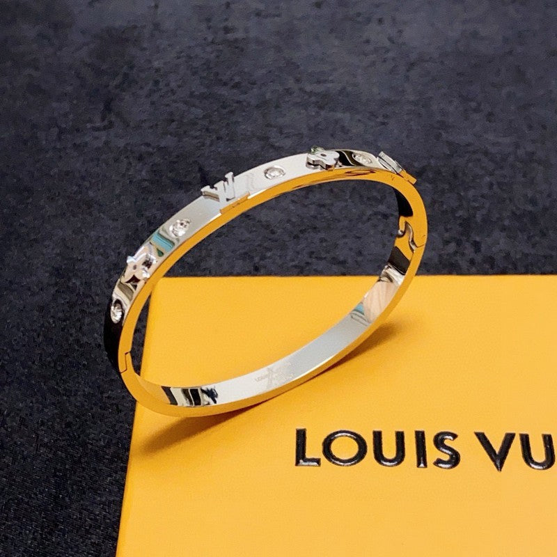 18K Louis Pave Diamond Gold Bracelet