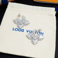 18K Louis Medaillon Earrings