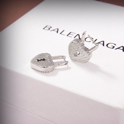 18K BB Hear Lock Earrings