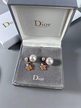 18K CD Vintage Flower Pearl Earrings