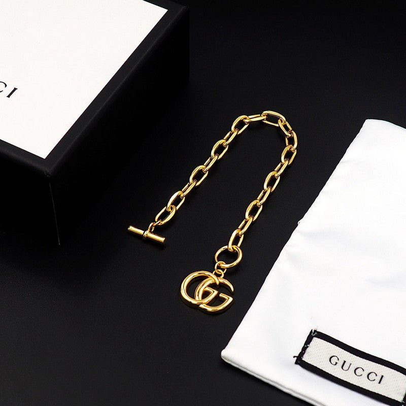 18K GG Interlocking G Gold Bracelet