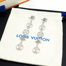 18K Louis Lace Long Earrings