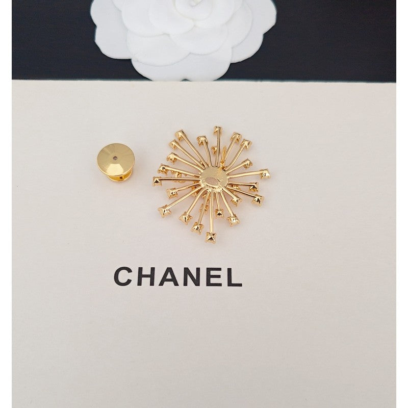 18K CC Sun Flower Diamond Brooch