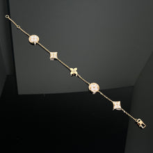 18K Louis Idylle Blossom Bracelet