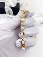 18K CC Pearl Heart Earrings