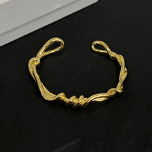 18K Triomphe Open Bracelet