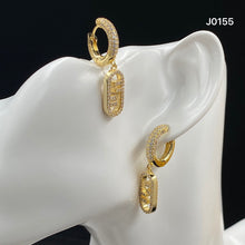 18K F O’Lock Diamonds Earrings