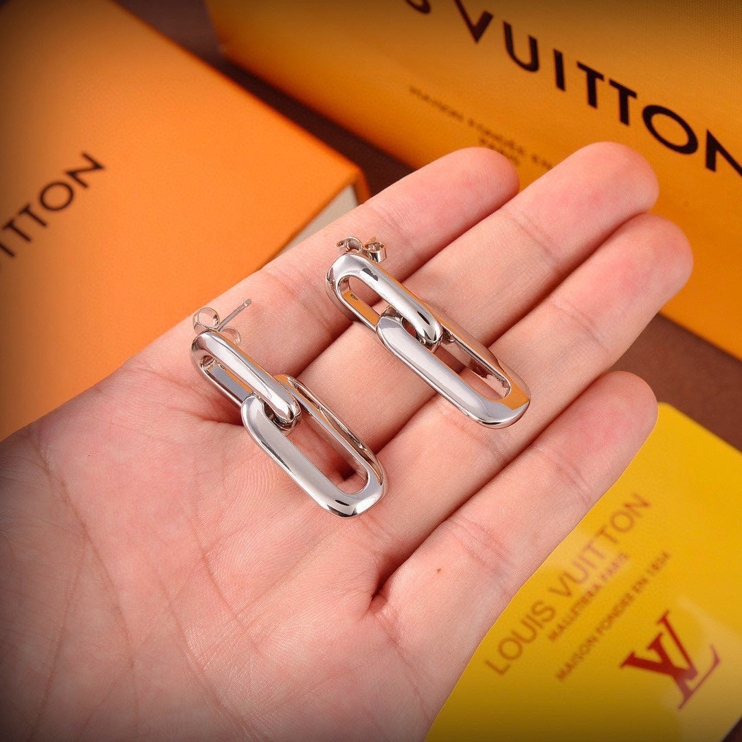 18K Louis Edge Earrings