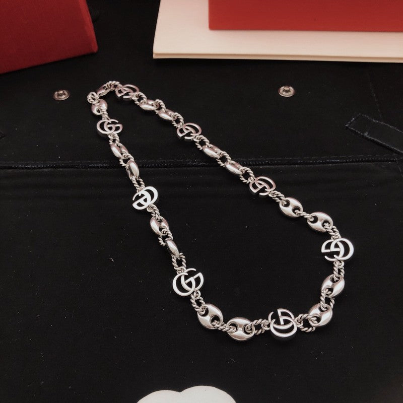 18K GG Interlocking G Twist Chain Necklace