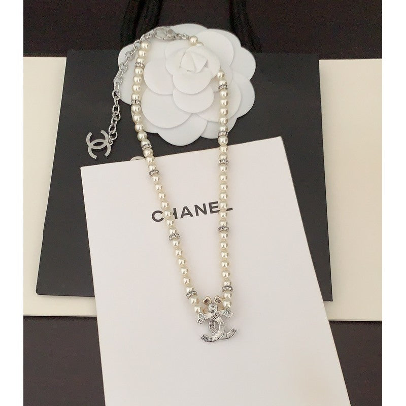 18K CC Flower Pearls Necklace
