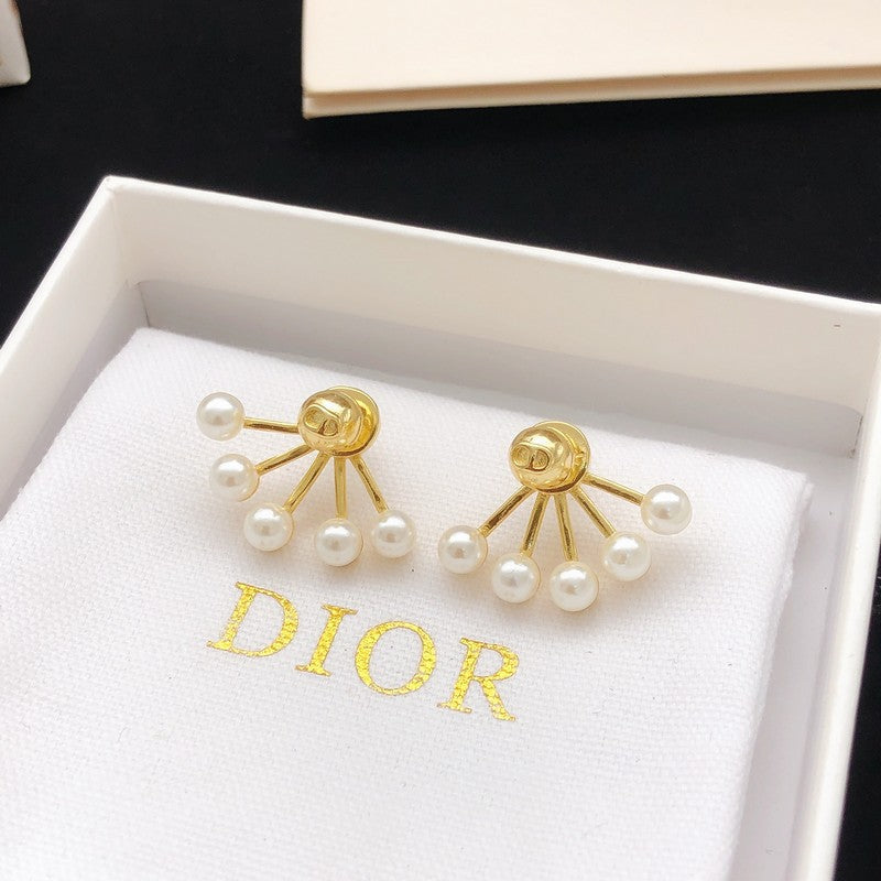 18K CD Pearls Earrings
