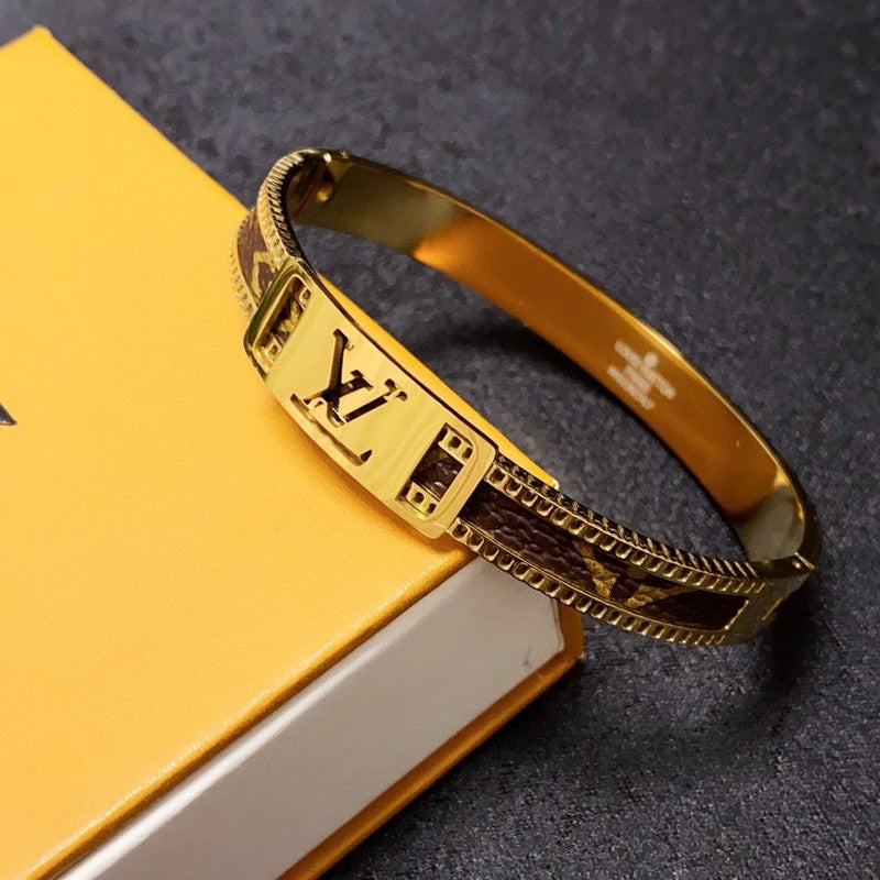 18K Louis Vintage Brown Gold Bracelet