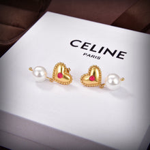 18K Triomphe Heart Pearls Earrings