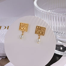 18K CD Tribales Miss Earrings