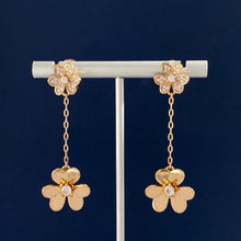 18K Frivole Pendant Earrings