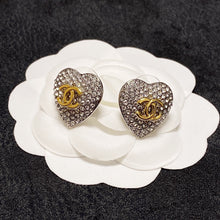 18K CHANEL CC Heart Diamonds Earrings