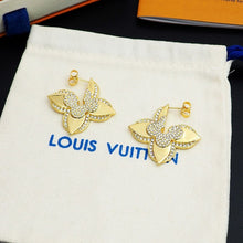 18K Louis Medaillon Earrings