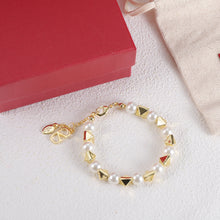 18K Vlogo Rockstud Pearls Bracelet