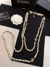 18K CC Pearl Choker Necklace