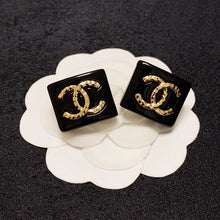 18k CHANEL Black Resin Square Earrings