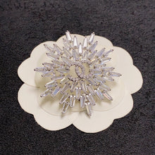 18K CC Snow Flower Brooch