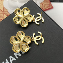 18K CC Flower Pearl Earrings