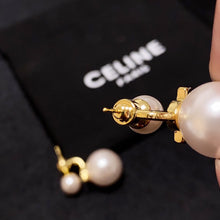 18K Triomphe Pearl Earrings