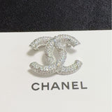 18K CC White Gold Diamond Brooch