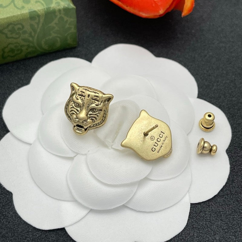 18K GG Tiger Head Gold Earrings