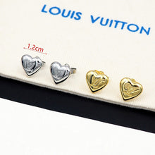 18K Louis Heart Earrings