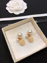 18K CD Pearls Earrings