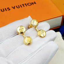 18K Louis Studs Earrings