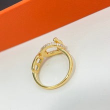 18K Adage H Ring