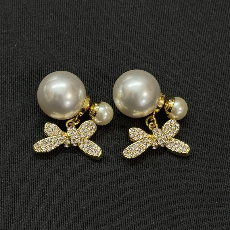 18K CD Bow Diamond Gold Earrings