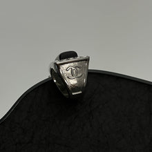 18K CC Vintage Rhinestone Ring