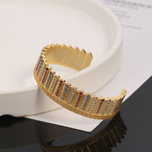 18K Ver Triomphe Open Cuff Bracelet