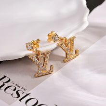 18K Louis Lady Earrings