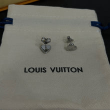 18K Louis Heart Earrings